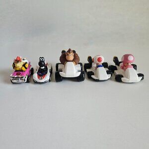 5 McDonald's Happy Meal & Hot Wheels toys from the Mario Kart series